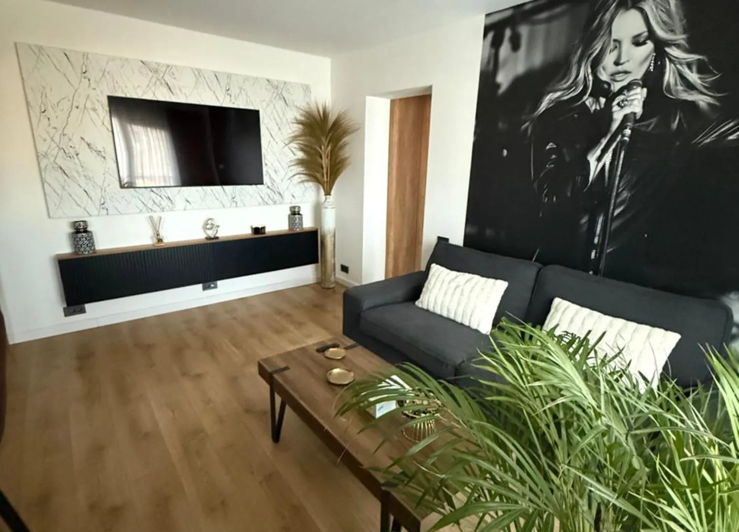 The Urban Retreat Apartment Bucharest